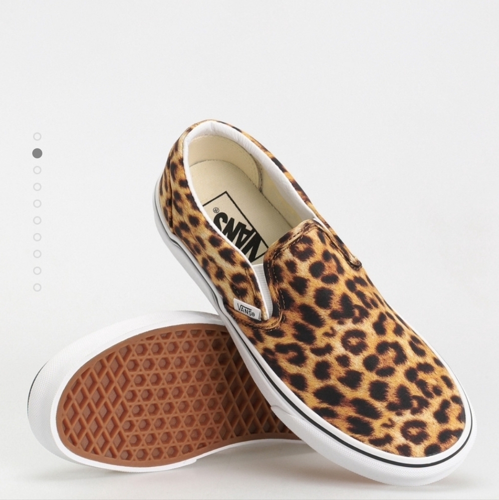 Vans Leopard Cheetah Print Slip-On Sneakers 8.5